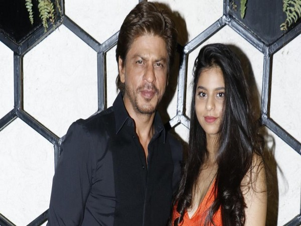 Shah Rukh Khan with daughter Suhana Khan (Image source: Instagram)