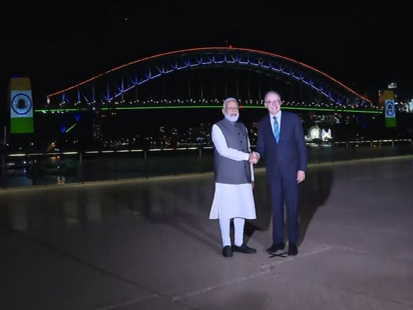 Prime Minister Narendra Modi, Australian PM Anthony Albanese at Sydney Harbour and Opera House (Photo/ANI)