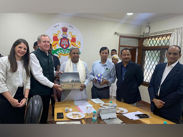 Australian High Commissioner meets Karnataka Chief Minister (Source: Twitter/@AusHCIndia)
