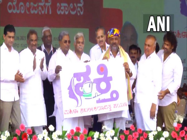 Karnataka Chief Minister Siddaramaiah and Deputy Chief Minister DK Shivakumar (Photo/ANI)