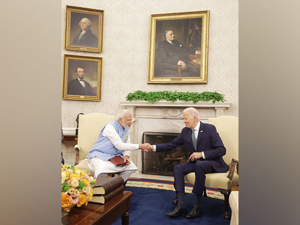 PM Modi with US President Joe Biden (Source: Twitter/@MEAIndia)