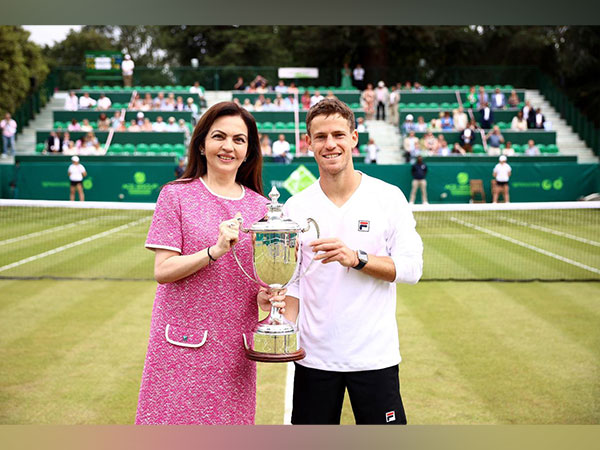 Nita Ambani, Founder and Chairperson of Reliance Foundation, presents inaugural Reliance Foundation ESA Cup at The Boodles tennis at Stoke Park (Image: Reliance Foundation)