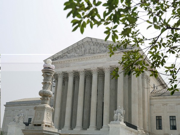 US Supreme Court (Photo credit: Reuters)