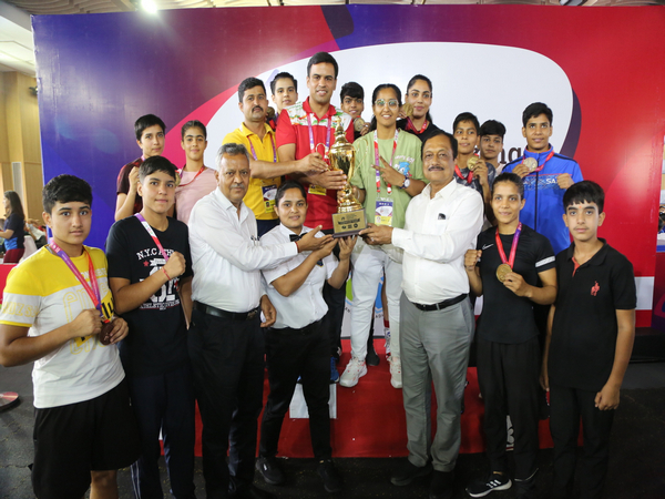 Haryana team with the trophy. (Photo- BFI Media)